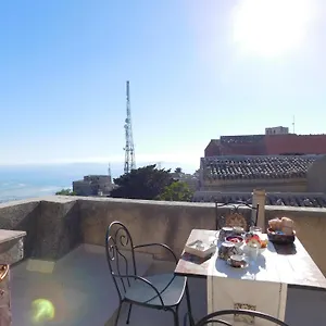 Apartment Liberty, Erice